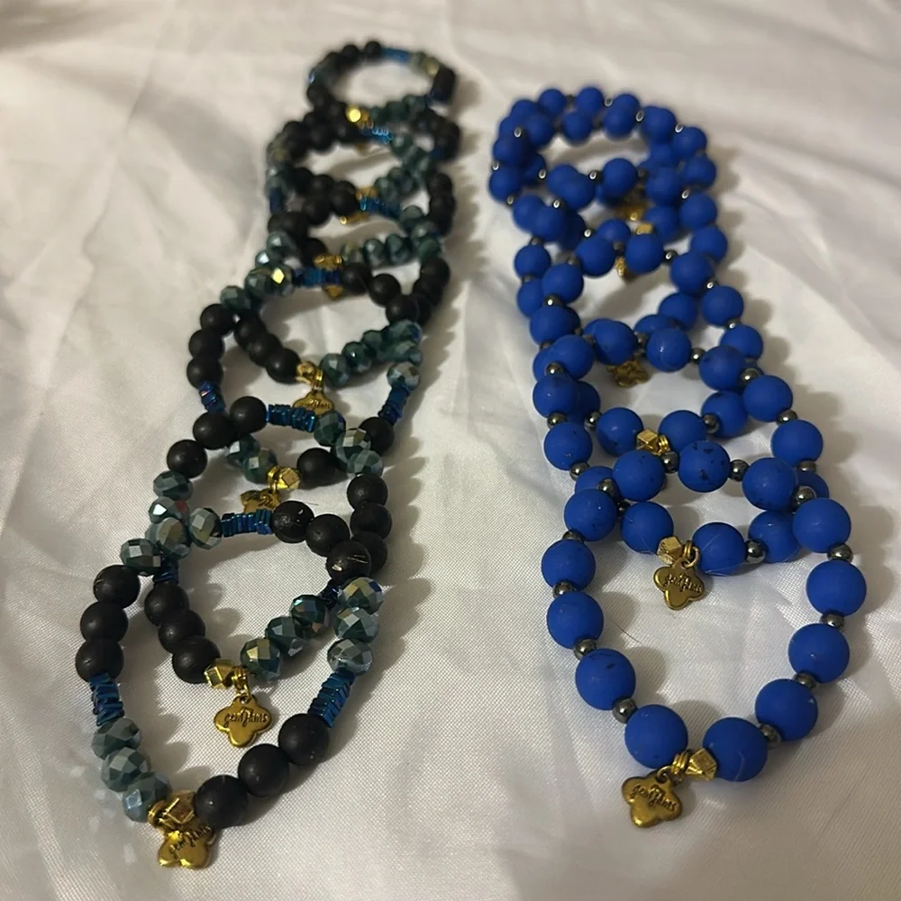 Girl’s Gem Jams by Erimish stretch bead bracelet blue black Deep Sea Kids Sticky